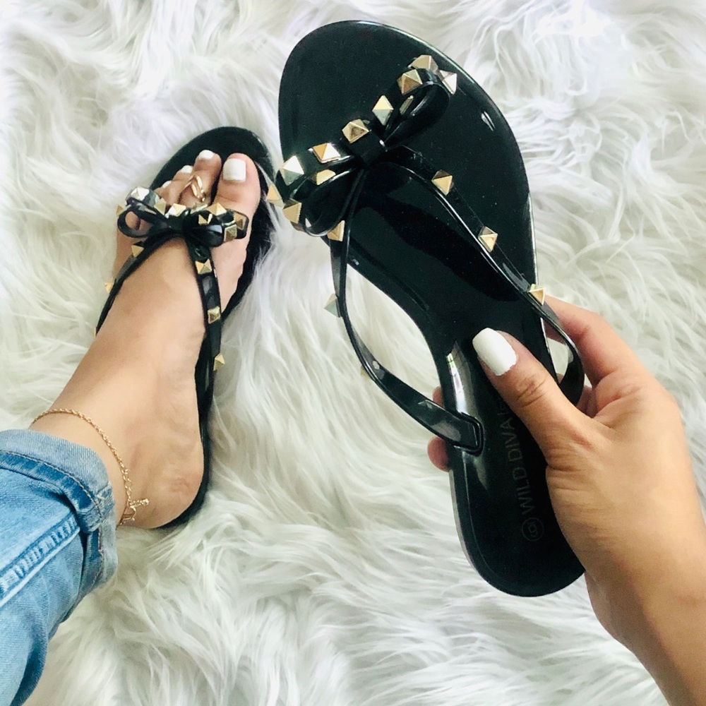Bow Flip Flops
